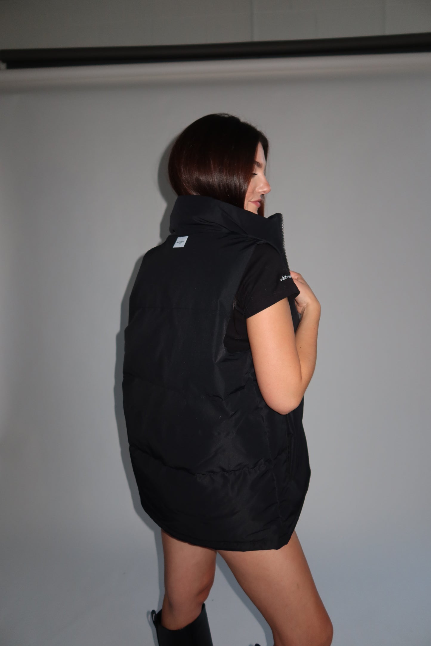 PUFFER VEST | BLACK