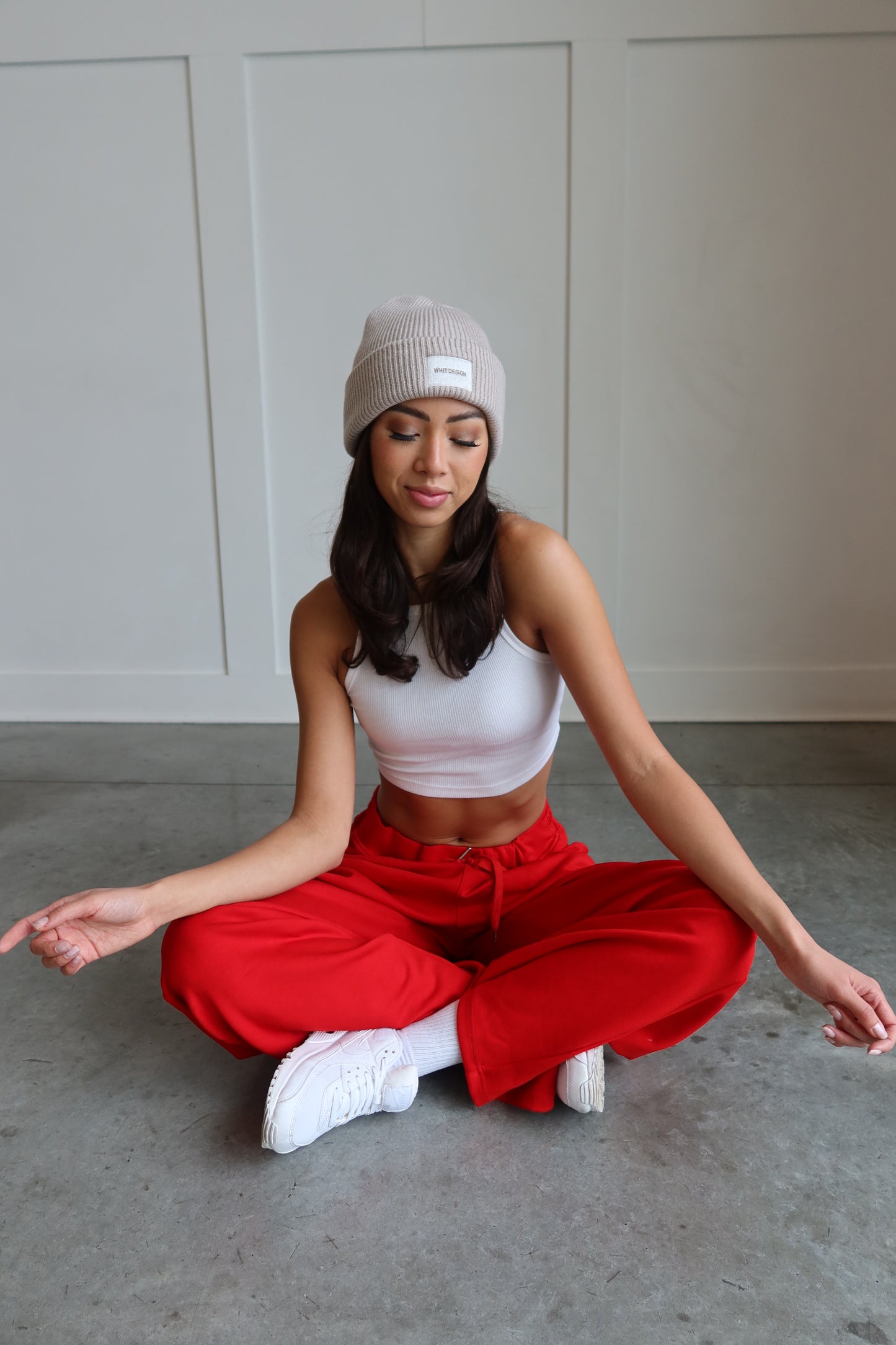 WHIT DESIGN BEANIE | TAUPE