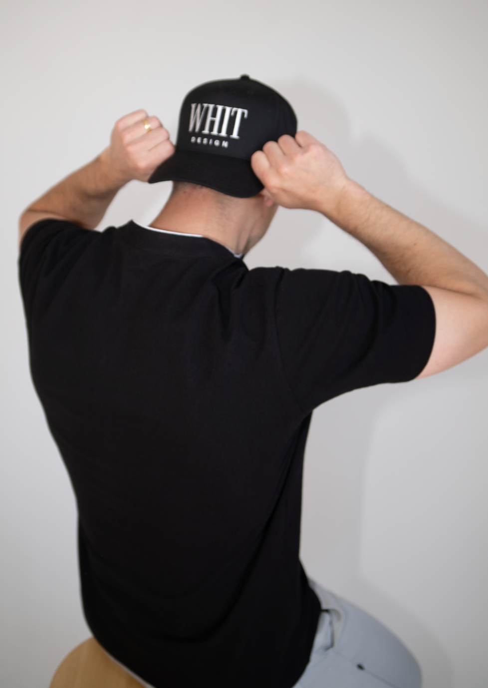 THE LOGO HAT | BLACK